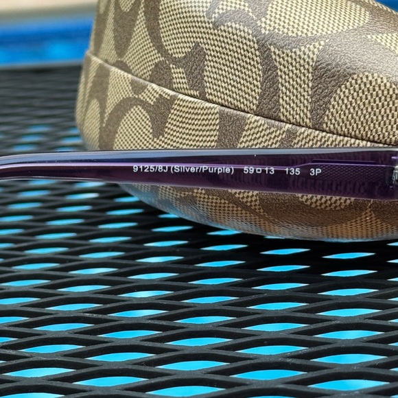 Authentic Coach Polarized Metal Aviator Sunglasses Kristina Style *Never Worn* - Picture 8 of 12